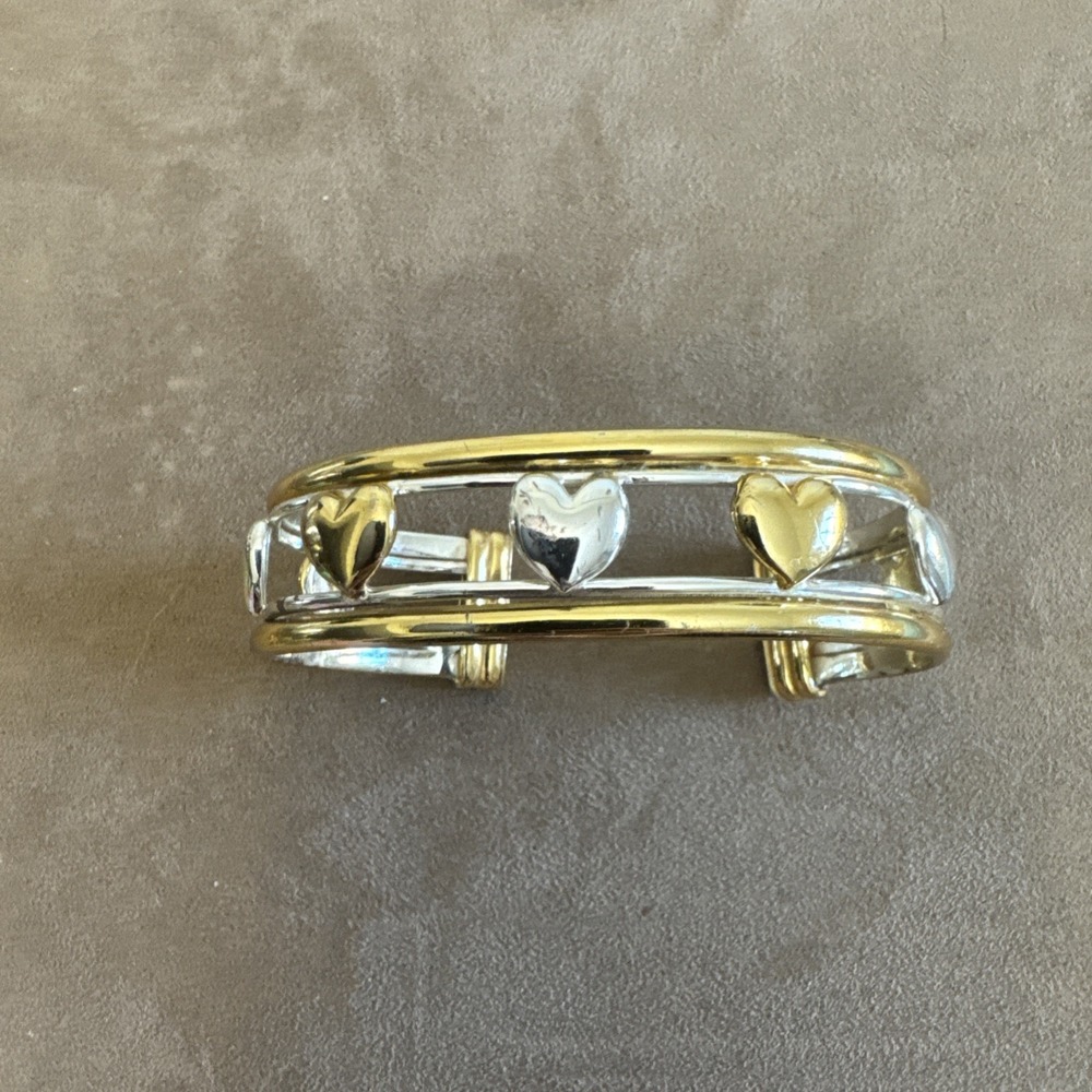 Sergio Bustamante 925 Sterling Silver Bangle Bracelet Heart Pattern Hinged Gold